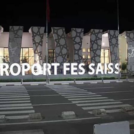 Logement Hotel Et Navette Gratuite เฟส ภายนอก รูปภาพ