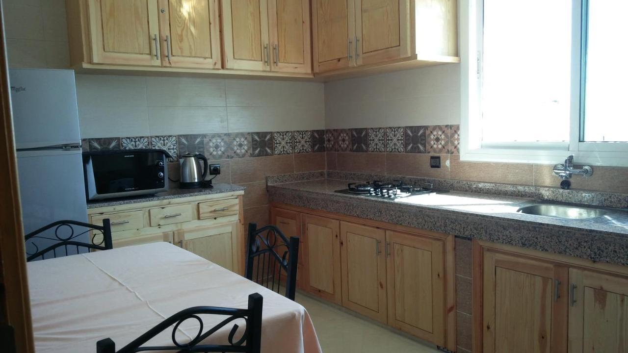 Logement Hotel Et Navette Gratuite เฟส ภายนอก รูปภาพ