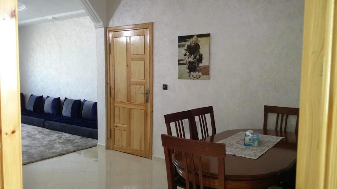 Logement Hotel Et Navette Gratuite เฟส ภายนอก รูปภาพ